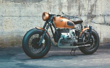 Jak zabezpieczyć motocykl przed deszczem?